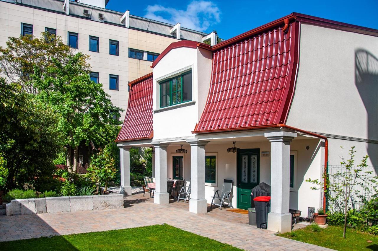 Entire House In The Center Of Ljubljana - Free Parking - Dragon Garden Pavilion Lubiana Esterno foto